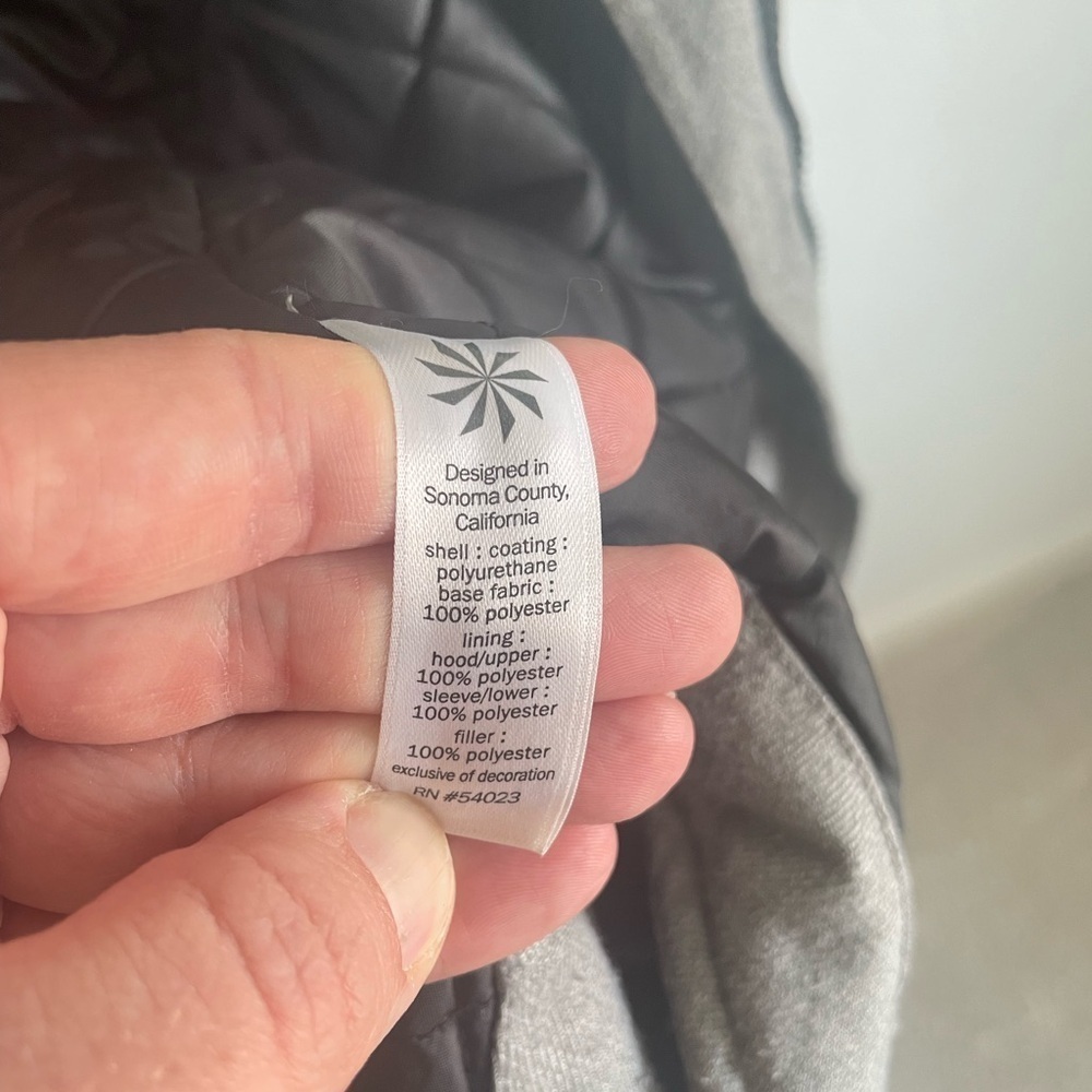Athleta Cascades Parka Jacket winter coat size small great condition Grey - Picture 4 of 13